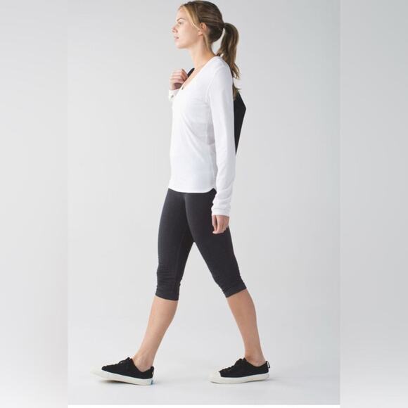 Lululemon In the Flow Cropped Ruched Leggings sz 8 emerald green - Picture 1 of 6